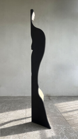 Venus, 2024, wood, sculpture, Artist: Raimund Schucht Raimund Schucht Art