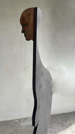 Venus, 2024, wood, sculpture, Artist: Raimund Schucht Raimund Schucht Art